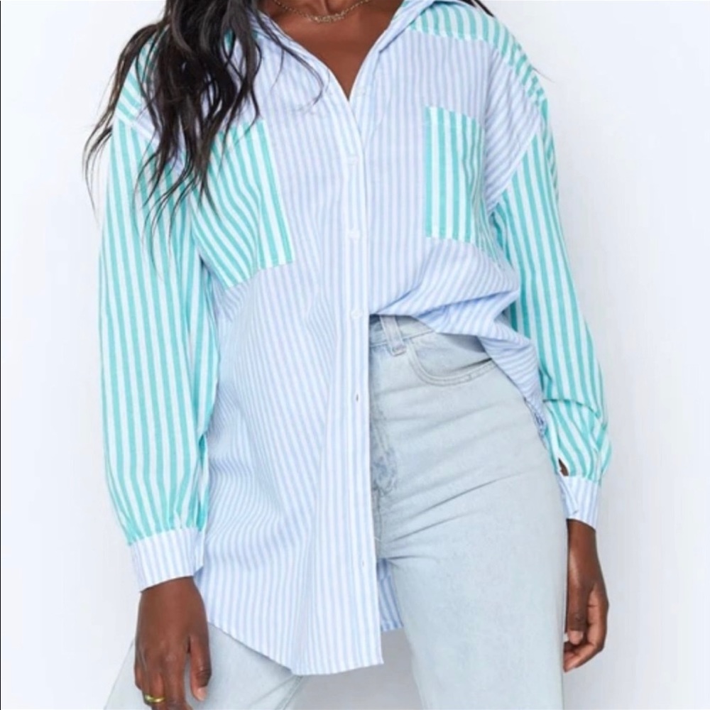 Thanne Azalea striped blue shirt size 6